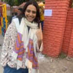 Swara Bhaskar Instagram - Done my deed #Delhi #DelhiElections2020  How about you??? 🇮🇳🇮🇳🇮🇳 P.S. RW social media - here’s another ‘ungli’ photo to help you get by this year! 🙏🏿🌷