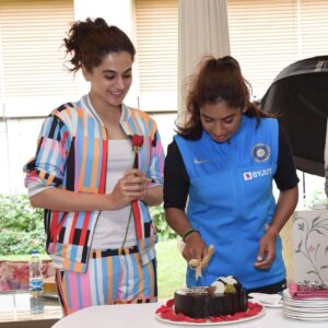 Taapsee Pannu Instagram - Happy Happy Birthday Captain @mithaliraj ! You have made all of us proud in more than many ways and it’s truly an honour to be chosen to showcase your journey on screen. On this Birthday of yours I don’t know what gift I can give you but this promise that I shall give it all I have to make sure you will be proud of what you see of yourself on screen with #ShabaashMithu 
P.S- I am all prepared to learn THE ‘cover drive’ 🏏 
#HappyBirthdayCaptain