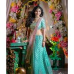 Vidhya Instagram - 🧚✨ Makeup: @vijiknr @vijiknr82 💛🤗 Hair: @gopinathyashica Photography: @oncemore.photography Costume: @savinidii_official Jewellery: @bronzerbridaljewellery