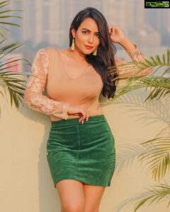 Aanchal Munjal Instagram - 🧸☘️🌝
📸 @cliks_cam
Edited by @akshayphotoartist