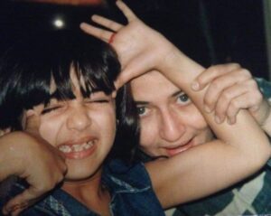 Akshara Haasan Instagram - Happy Mothers day to my Mommy dearest.  @actor_sarika thank you for being my mother. ❤❤🤗