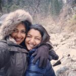 Amala Paul Instagram – Through thick and thin, steering away with grins.

Dare your BFFs by tagging them for a high altitude Himalayan Trek!! ❤️BFF GOALS❤️ #BFFgoals #trekdiaries #himalayas  #dreamcatcher  #instalove #vacation #travelling
