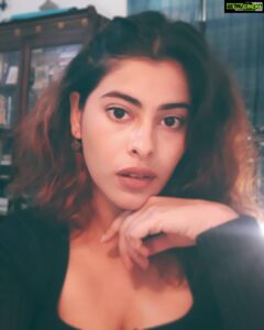 Anisha Victor Instagram - 🦌 caught in the headlights 👀
#lockdownlife #lockdown #mumbai #india #deer #caughtintheheadlights🦌 #aboutlastnight #sarurday #saturdaylive #instagram #instagramlive