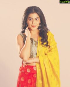 Anisha Victor Instagram - 💛
#spring #photoshoot #portrait #portraitphotography #ethnic #hyderabad #telengana