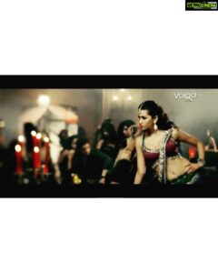 Anjali Lavania Instagram - Happy 10 year anniversary #panjaa fans. Thank you so much for your love and warm messages and support through the years.

I tried to find the videos on YouTube in Telugu but found mostly Malayam and Tamil dubbed scenes. I am grateful that Panjaa got dubbed in so many languages. For all you Telugu fans I hope you remember the original dialogues.

Love you lots and wanted to share a message to recollect all the beautiful memories from when I was shooting Panjaa with power star @pawankalyan.k 

Big thank you to the very talented director Vishnuvardhan and the producers of Panjaa for this amazing life experience @shobuy_  and  #neelima mam, Nagesh Sir and #prasad sir. 

#memories #veyiracheyyiveyira #anjalilavania #powerstar #pawankalyan #10yearsofpanjaa #cultfavorite