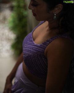 Anjana Rangan Instagram - Lilac dreams.. 💜
More pictures coming soon. Shot by the most talented @anitakamaraj for @studio149 . Makeup by @makeupartistrybykavithasekar . Hair by @hairstylist_rajee1111