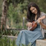 Anju Kurian Instagram - Change your world with four strings 🎶🍃. #ukeleleseries #musicconnects #dailypost #instapic #lostinnature #goodvibes #ukeleletime #justories #anjukurian #travelgram #musiclover #postoftheday📷 #xoxo 📸- @abi_fine_shooters 👗- @lis.j90 Wayanad,Kerela