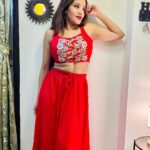 Antara Biswas Instagram - Sometimes I Pose… But Sometimes I Pose As Posing ♥️♥️♥️❤️❤️❤️… #goodmorning #world