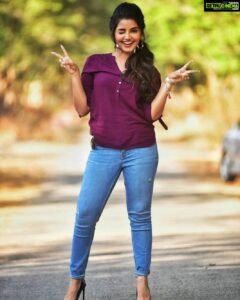 Anupama Parameswaran Instagram - 😜