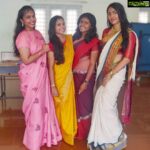 Aparna Vinod Instagram - Blur pictures might not be Insta worthy but I can't stop myself from uploading this. This is such an important pic for me. @donaelizabethdas @k_h_harsha PPL who were also supposed to be in this pic: @steffaaaai And @saarikak21 #important #importantpicture #friends #squad #college #convocation #susu #susmitha