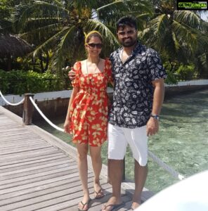 Ashwathy Warrier Instagram - Some sweet memories from a much needed break !! #maldives #maldivesislands #holiday #break #sand #sun #beach #island #resort #vacation #watercolor #bluewater #relax #chilling #goodlife #grateful
