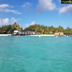 Ashwathy Warrier Instagram - Some sweet memories from a much needed break !! #maldives #maldivesislands #holiday #break #sand #sun #beach #island #resort #vacation #watercolor #bluewater #relax #chilling #goodlife #grateful