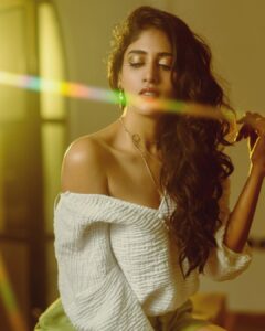 Chandini Chowdary Instagram - ✨

Photography: @shaktismaran 
Assisted by: @sharathchandra_photography
Styling: @rashmitathapa
Beauty: @ranisaheb
Accessories: @spillthebead
Location courtesy: @orkacafeindia