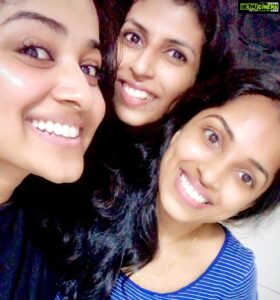 Chandini Sreedharan Instagram - After over a 100 days of being inside four walls all by myself... I met my girls & I cannot express how happy it made me. Though we kept our masks on & kept a distance, seeing them & having some in person human interaction made me feel alive again. It gave me the strength & will to keep going. This was a lil earlier & now as things keep getting worse here, I hope you all are staying safe & staying home as much as possible. And I hope that you’re staying sane. Waiting for a day where we can all be close together & hug & touch each other without the fear of death (something I never thought I’d fear). Swipe to see us before corona. ❤️ Love & Miss You Girls 🧜🏻‍♀💃🏻🧚🏻‍♀