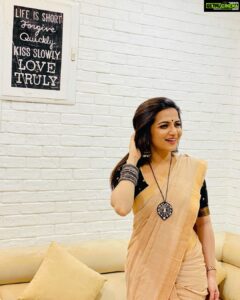 Dhivyadharshini Thumbnail - 192.9K Likes - Most Liked Instagram Photos