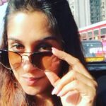 Dipika Kakar Instagram - Winking my way out of Mumbai's traffic! #BeatTheHeat #Friyay
