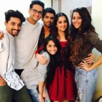 Dipika Kakar Instagram - Each and everyone of us have worked very hard as a team to put up an amazing act! This performance means a lot to us and we really wish that you guys love it. So do tune into #StarPlus tomorrow night and watch #NachBaliye8