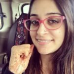 Dipika Kakar Instagram - Feeling ecstatic while I am on my way to Pune to visit my bestie @dranusha_ ❤❤ #WeekendVibes #CarRides