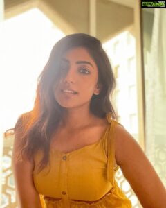 Eesha Rebba Instagram - Hey there! 🐥