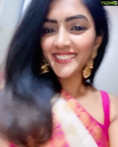 Eesha Rebba Instagram - Wishing you all a very 
Happy Makara Sankranthi🪁🌾✨🤗

📸@they_call_me_keshu 
#eesharebba