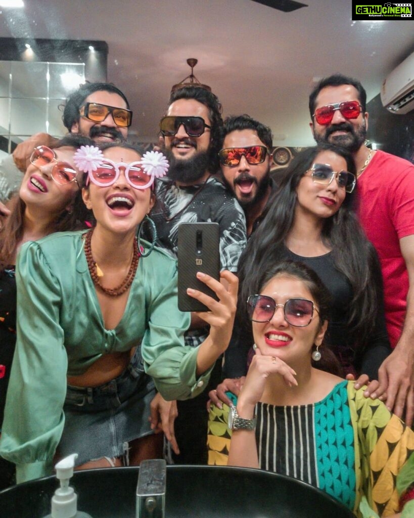Actress Gayathri Suresh Instagram Photos And Posts December 2020 Gethu Cinema 