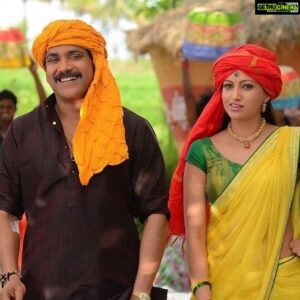 Hamsa Nandini Instagram - To the sweetest, most genuine, co-star and human being ever, wishing you a very Happy Birthday Nag sir!
.
Throwback from one of my all time favourite films,  #soggadechinninayana . 

.
#swanstories