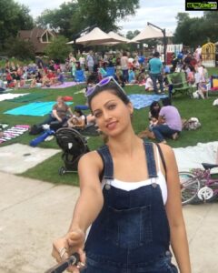 Hamsa Nandini Instagram - Happy 4th of July to everyone celebrating. Here is a throwback / #photodump to the super awesome time with my fam! Loved the firecracker show and the Spicy bbq shripms 🍤.. . #maythe4thbewithyou #throwbacktogoodtimes #swanstories