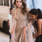 Huma Qureshi Instagram - Behind every great outfit lies a great team !! @taruntahiliani @mohitrai @sanapathan104 @13kavitadas @nautankichaiti @harshitadaga01 #IndiasBestDramebaaz #indian #ethnic #humaqureshi #television #walking #outfit #team #love Photo credit - @tina_motwani 🎥❤☀️🦄💃🏻😇
