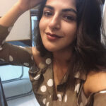 Iswarya Menon Instagram - This is WAt happens to me when m hungry 🤓🤪 . #creepyme #foodie #foodfirst #givemefood #worstbehavior