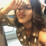 Iswarya Menon Instagram - This is WAt happens to me when m hungry 🤓🤪 . #creepyme #foodie #foodfirst #givemefood #worstbehavior
