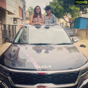 Jacqueline Fernandas Instagram - My new car vlog 😍😍… thank u so much for the support and love ❤️ @sharada.shivaji 
Link in bio