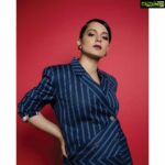Kangana Ranaut Instagram - #KanganaRanaut shows True Stripe Factor for the @newindianexpress Conclave. #ThinkEdu2020 . . . . . . Outfit: @twopointtwostudio Earrings: @viangevintage Heels: @dior Styling: @stylebyami @shnoy09 @tanyamehta27 Make up: @loveleen_makeupandhair Hair: @hairbyhaseena Picture credit: @kiransaphotography