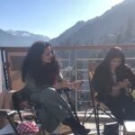 Kangana Ranaut Instagram - Kangana's Sudha bua Ji singing a pahadi song, 'Banku Deya Chachua' is giving us pure festive vibes!