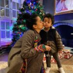 Kangana Ranaut Instagram - Last night was a family affair. #KanganaRanaut with nephew, Prithu, and sister @rangoli_r_chandel 😍😍😍 . #christmas
