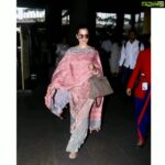 Kangana Ranaut Instagram - Baby's back! 💘 Kangana spotted arriving back from Varanasi in a chill salwar suit paired with statement sunnies and a classic Birkin. . . . Outfit - @anitadongre Shoes - @louisvuitton Shades - @dior Bag: Birkin by @hermes