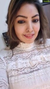 Komal Jha Instagram - I am not in the race. I'm the, PRIZE🙃

.
.
.
.
.
.

#komaljha