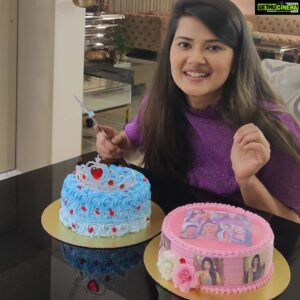 Kratika Sengar Instagram - This journey would had not been possible without you guys. The little work i may have done in all these years, has gotten me you all n your love in abundance. Thankyou for celebrating these 14 yrs with me. ❤️
#forevergrateful