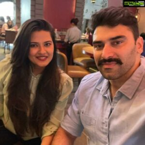 Kratika Sengar Instagram - We should do this more often @nikitindheer  n im talking about clicking pictures 😜😜