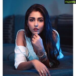 Madhu Shalini Instagram - Because it’s Friday! And I feel pretty… 😆😆

pc~ @molletisandeep 
#newpost #fridayfeeling #pretty #feelings #instapic #instaphoto #photoshoot #pictureoftheday #picofday #photooftheday #actor #panindia #photo  #actorslife #instapic #instaphoto