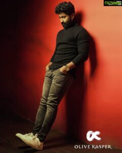 Mahendran Instagram - Stay a mystery , it's better 🖤

LAUNCHING : DENIM WEARS
BRAND : @olivekasper_ok 
PRODUCT BY : @olivekasper_ok
CONCEPT & STYLED BY : @adore_inspire_me
P.C : @theory_of_lights
MUA : @manishamakeupartistry
HAIR STYLIST : @the_ktk_