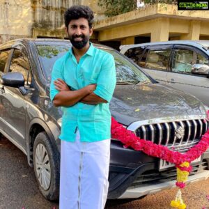 Mahendran Instagram - You create your own opportunities ✊🏻🤙🏻

Starting my new film with all your Love and Blessings ❤

#blackholepictures