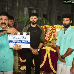 Mahendran Instagram - You create your own opportunities ✊🏻🤙🏻

Starting my new film with all your Love and Blessings ❤

#blackholepictures