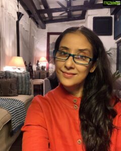 Manisha Koirala Instagram - “Peace begins with a smile.” #smilemore #smilealways