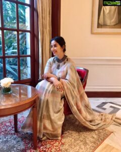 Manisha Koirala Instagram - Yesterday in Banglore for the @netflix_in 
Outfit - @anavila_m
Jewellery- personal and @minerali_store 
Styled by @surinakakkar
Assisted by @kavyasonil02 
Makeup&hair by @rashmishastri