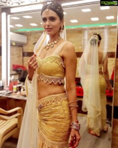 Meenakshi Dixit Thumbnail - 15.1K Likes - Most Liked Instagram Photos