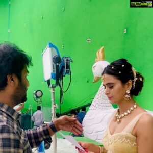Meenakshi Dixit Instagram - The magic of my director @kalyankrishna.k sir on the sets of #bangarraju 🙂
Movie releasing tmrw 14th Jan 
Go and watch it out in theatres near you ❤️😇

#nagarjunaakkineni #telgumovies #14january #nagchaitanya #ramyakrishnan #meenakshidixit @nagarjuna.akkinenifb