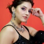 Mehreen Pizada Instagram -