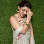Mehreen Pizada Instagram - “The greatest self is a peaceful smile, that always sees the world smiling back.”