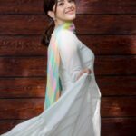 Mehreen Pizada Instagram - I’m a happy happy girl 🥰