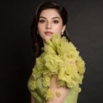 Mehrene Kaur Pirzada Instagram - 🥰🥰🥰